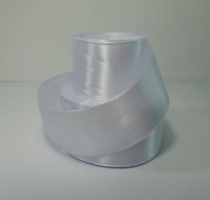 Лента атласная 40 мм ( цв.01 белый / 23 метра )