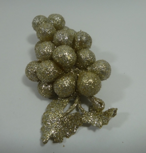 Виноград  золото( гроно  9 см)