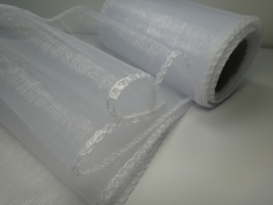 Органза (12 см , длина 10 ярд )Цвет белый.