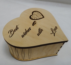 Коробка деревянная сердце с k-1126 (15х17х8 cм) 