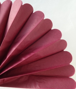 Сливово-вишневый помпон - 25 см (7547 )