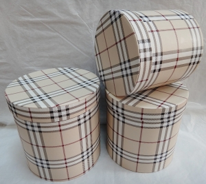 Подарочная коробка круглая  7159( комплект3 шт )