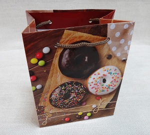 Пакет подарочный 1553 (17х14х9,5 см)