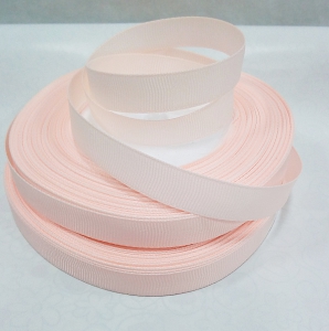 Лента репсовая 1.2см, 18м бледно-розовый