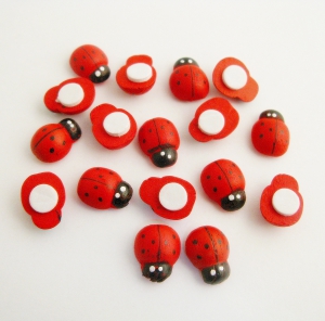Мини декор   Божья коровка 0,8 см 9077 (25шт )