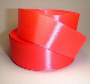 Лента атлас 25мм,23метра цвет 129 коралловый 